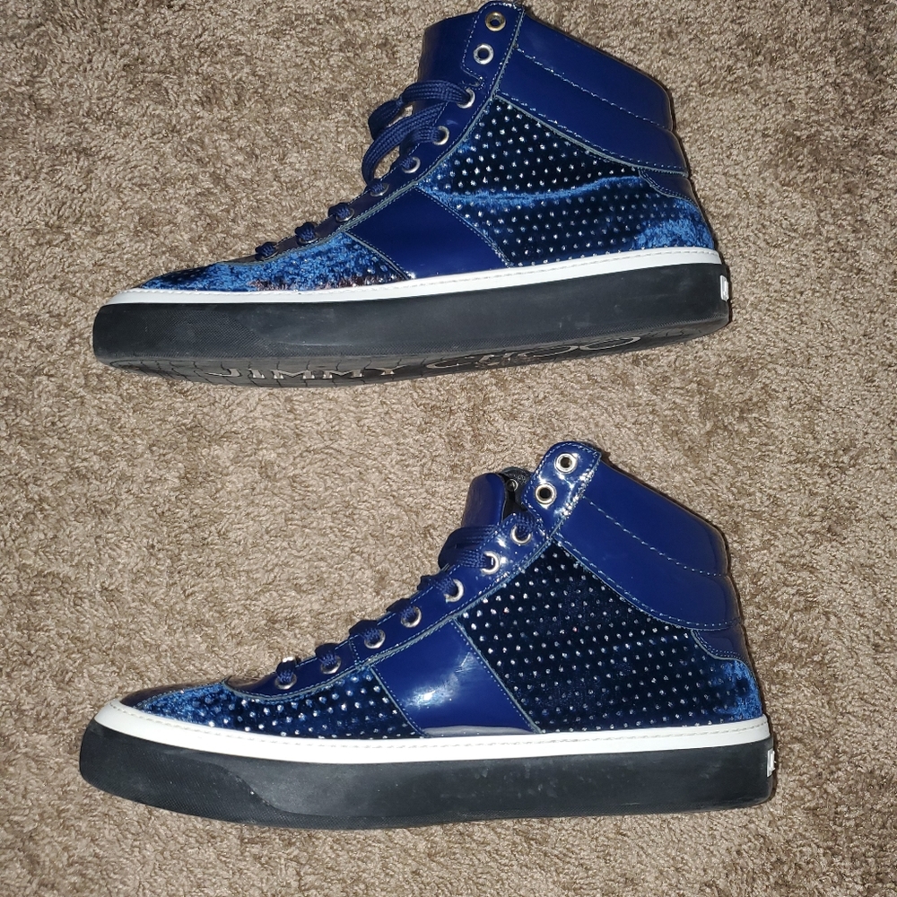Mens authentic designer sneakers